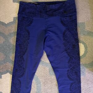 Nike Dri-Fit Leggings Blue And Black With Geometric Pattern
